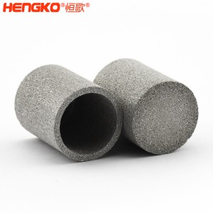 濾芯廠家定制微米級燒結(jié)不銹鋼濾芯_多孔金屬粉末不銹鋼濾管污染水過濾用